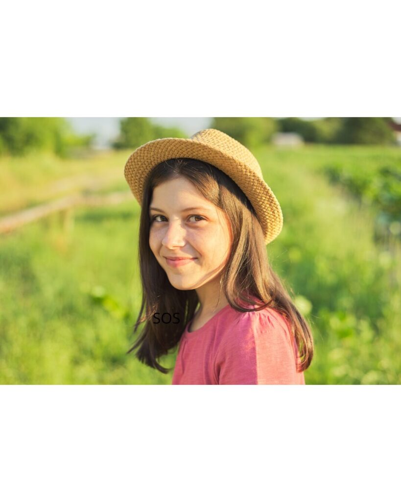 13-årige Kia fra Køge overvandt sin angst for at sove ude og panikanfald i håndboldhallen. Læs hvordan SOS-forløbet hjalp hende til ro og mod.