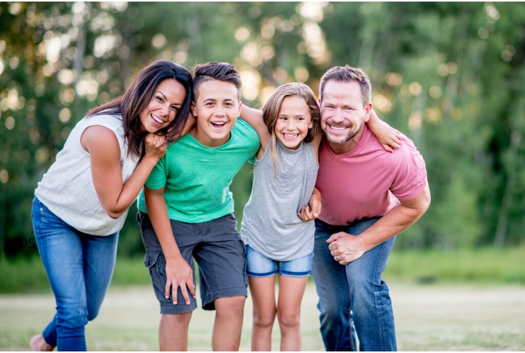 SOS forældreforløb for mor & far hos Stop og Smil, hjælp til forældre med vrede og udadreagerende børn